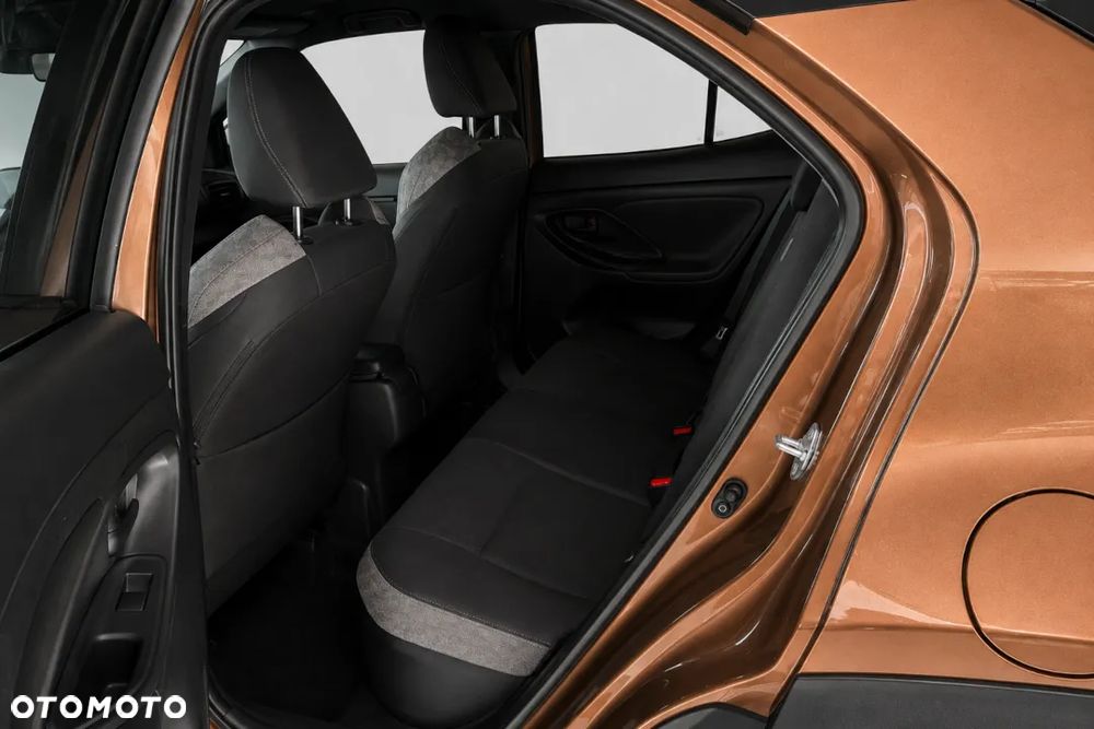 Toyota Yaris Cross Hybrid 1.5 Executive - 22