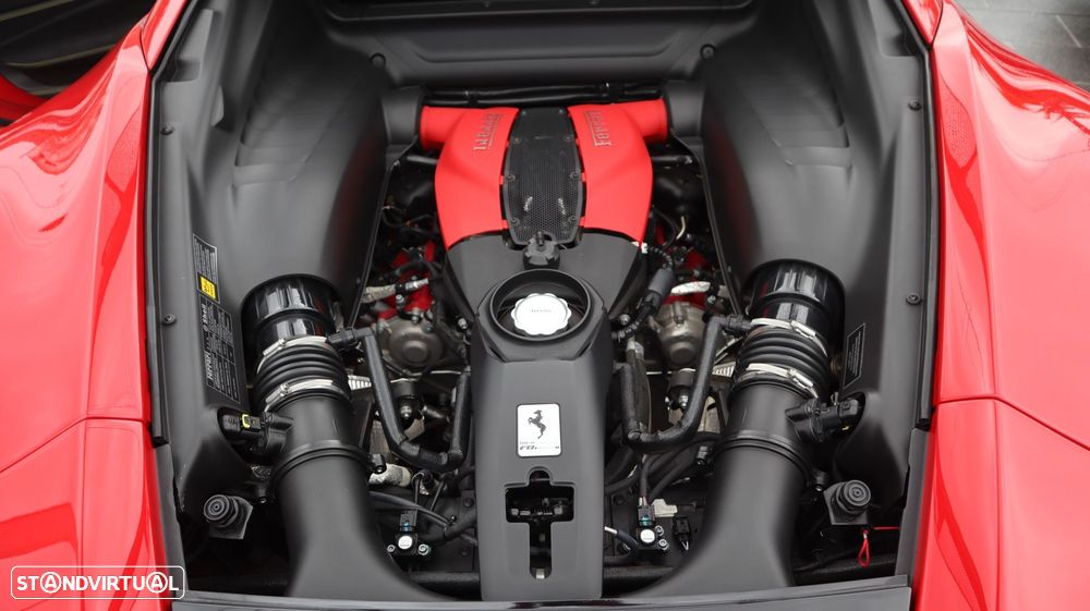 Ferrari F8 Tributo - 33