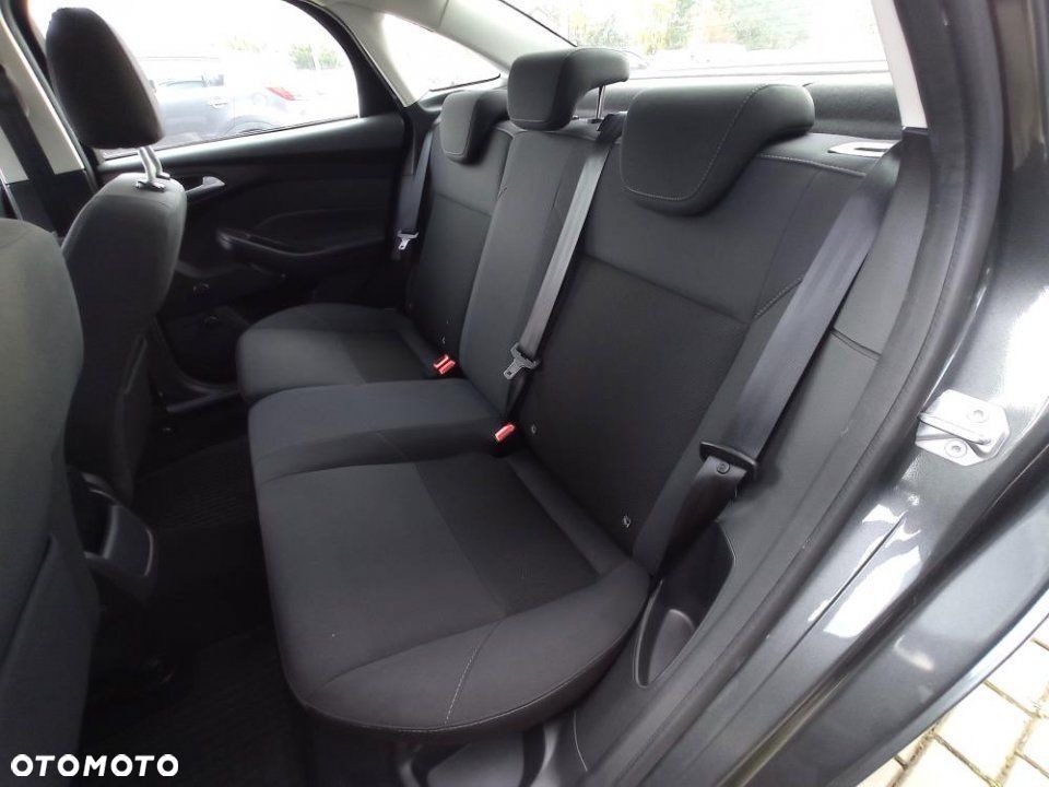 Ford Focus - 11