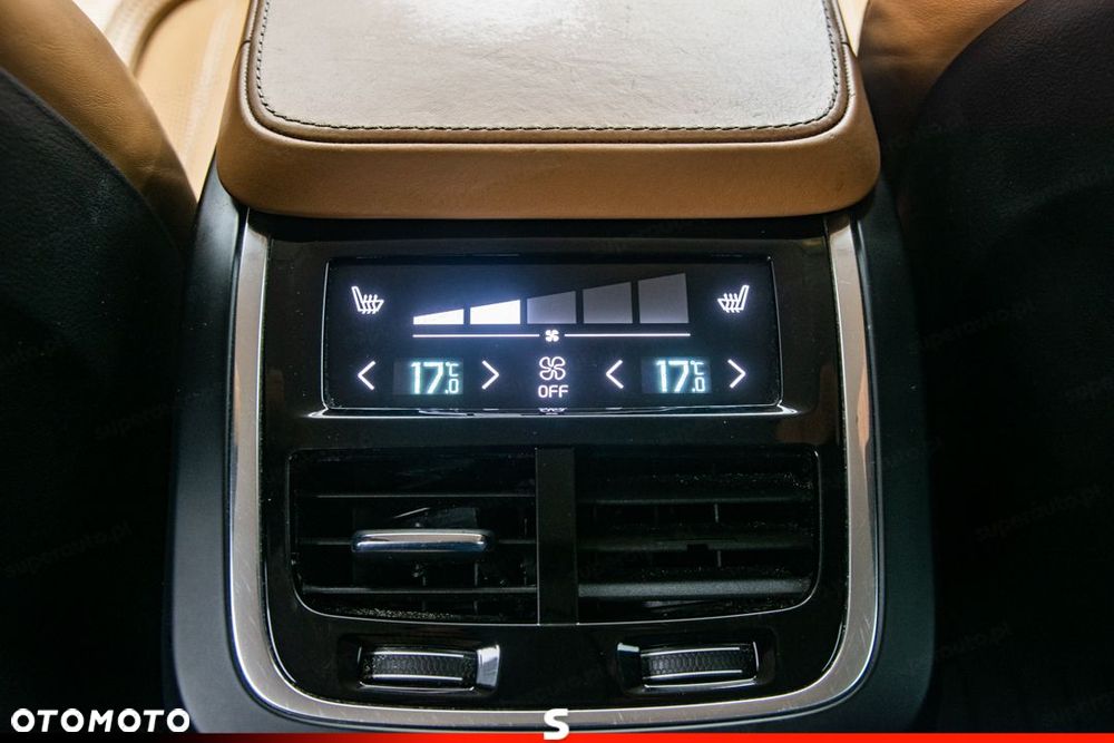 Volvo XC 90 - 27
