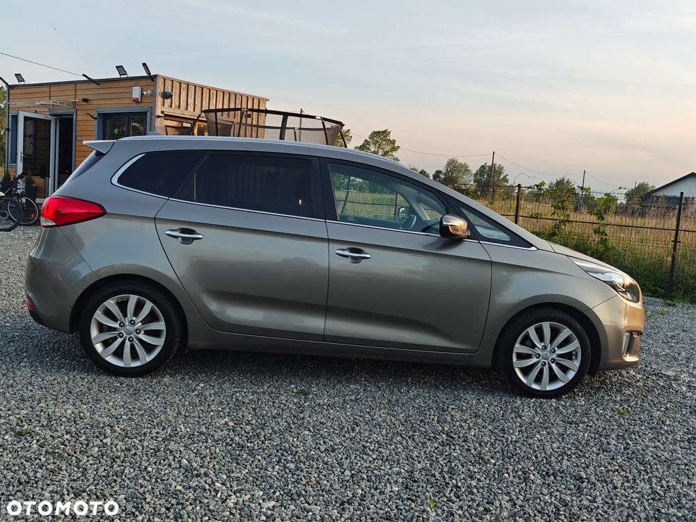 Kia Carens 1.7 CRDi L - 5