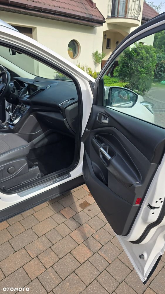 Ford Kuga 1.5 EcoBoost FWD Titanium ASS MMT6 - 24
