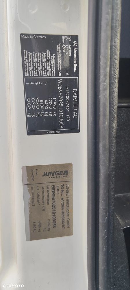 Mercedes-Benz ATEGO - 13