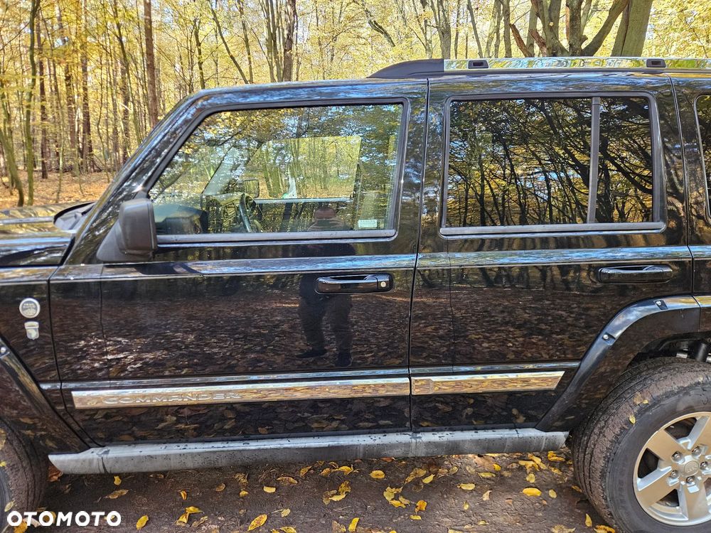 Jeep Commander - 21