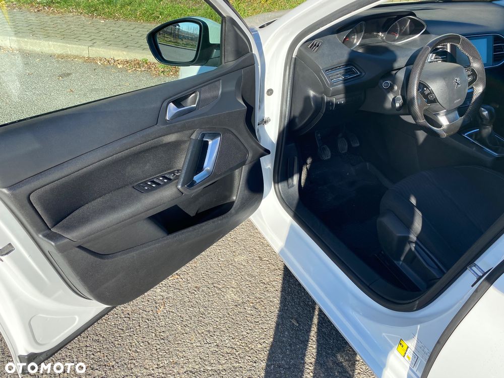 Peugeot 308 BlueHDi 100 Stop & Start Access - 12