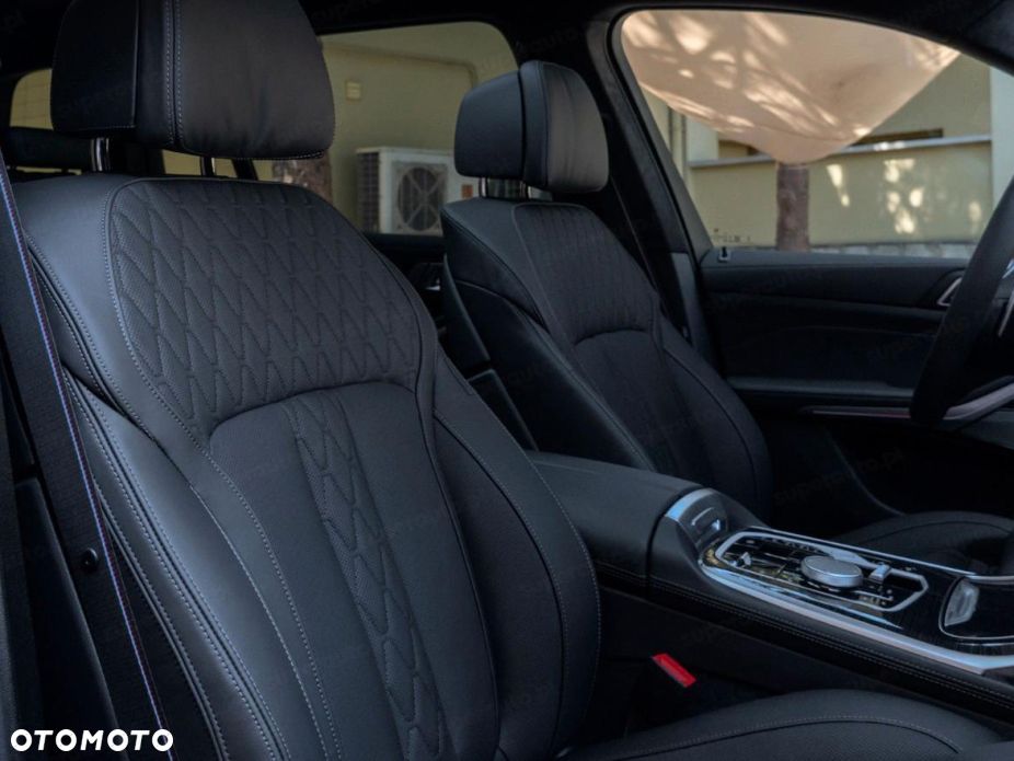 BMW X7 xDrive40d mHEV M Sport Edition sport - 14