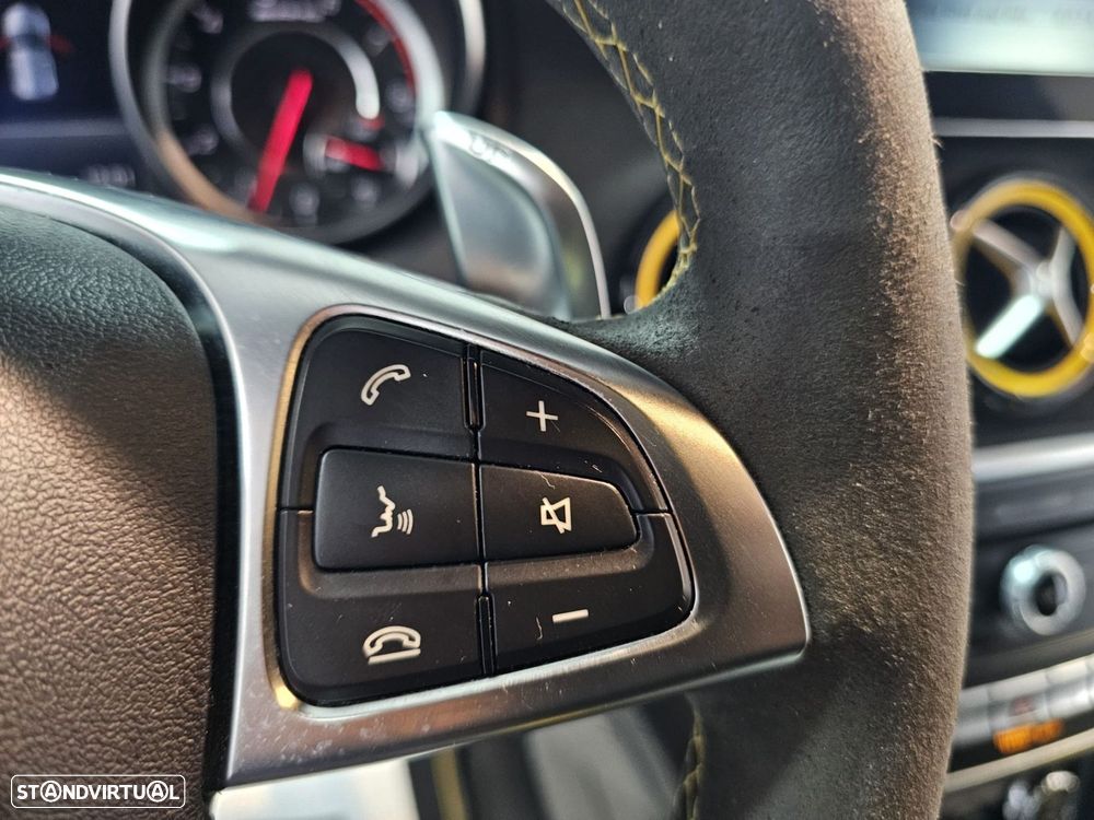 Mercedes-Benz A 45 AMG 4-Matic - 17