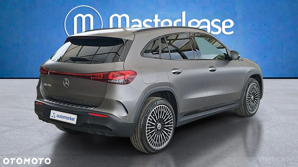 Mercedes-Benz EQA 250 66.5kWh AMG Line - 6
