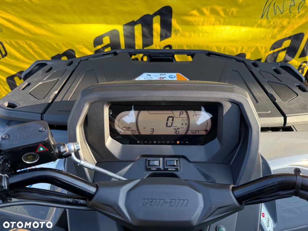 Can-Am Outlander Max - 8