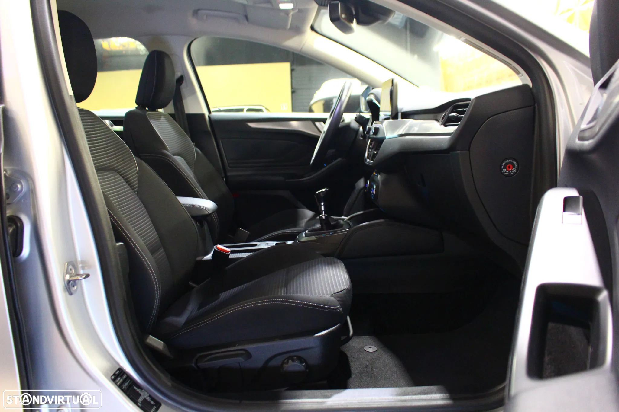 Ford Focus SW 1.5 TDCi EcoBlue Titanium - 17