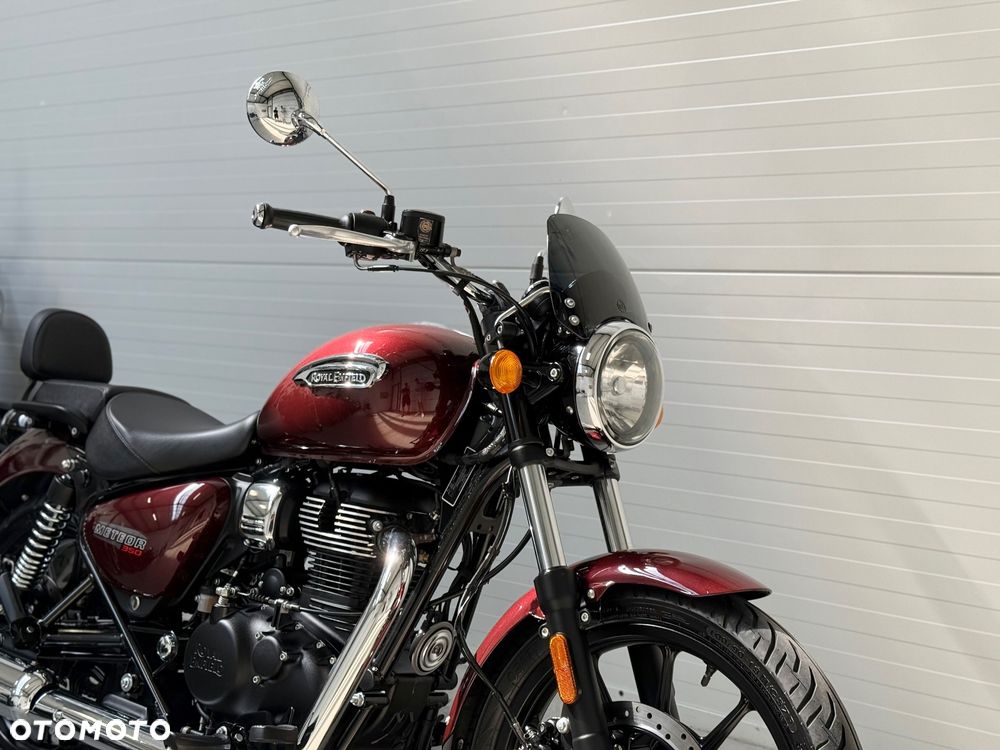 Royal Enfield Meteor - 8