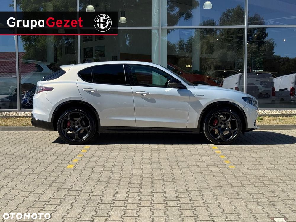 Alfa Romeo Stelvio - 6