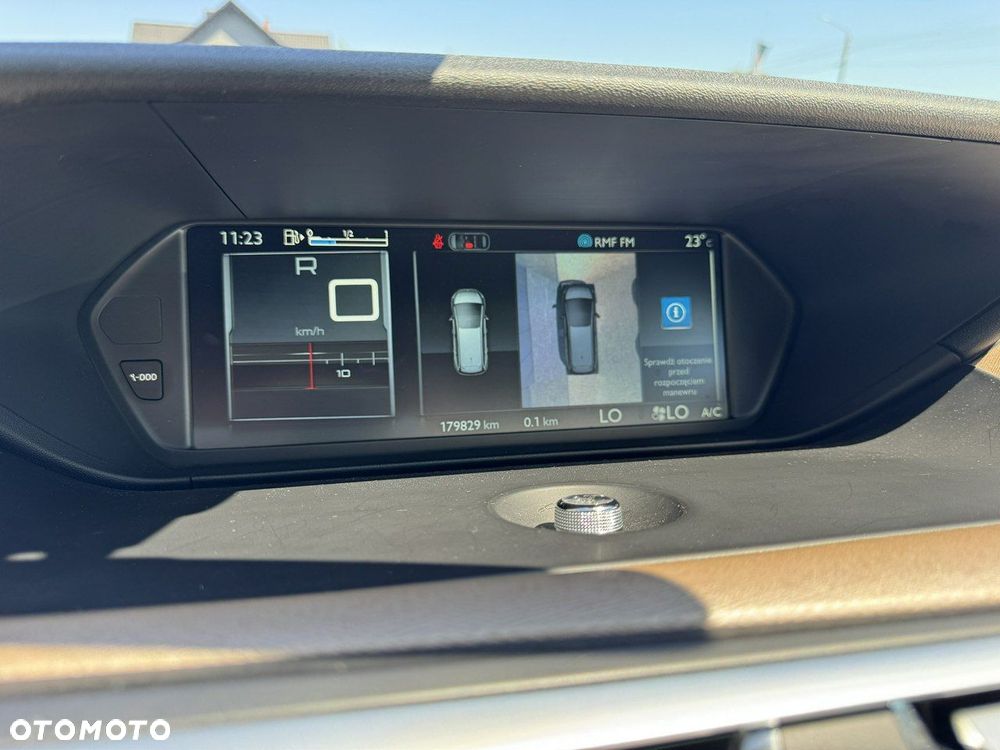Citroën C4 Grand Picasso - 19