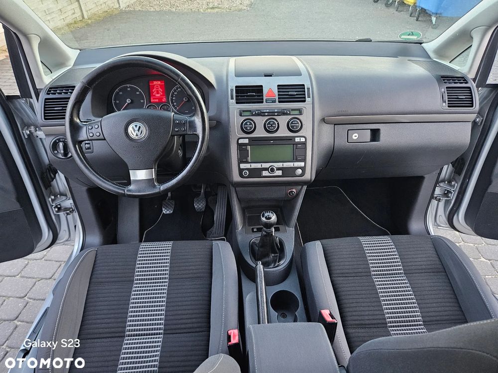 Volkswagen Touran 1.9 TDI DPF United - 28