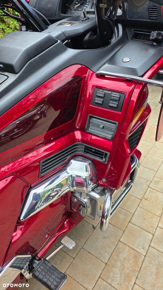 Honda GL - 13