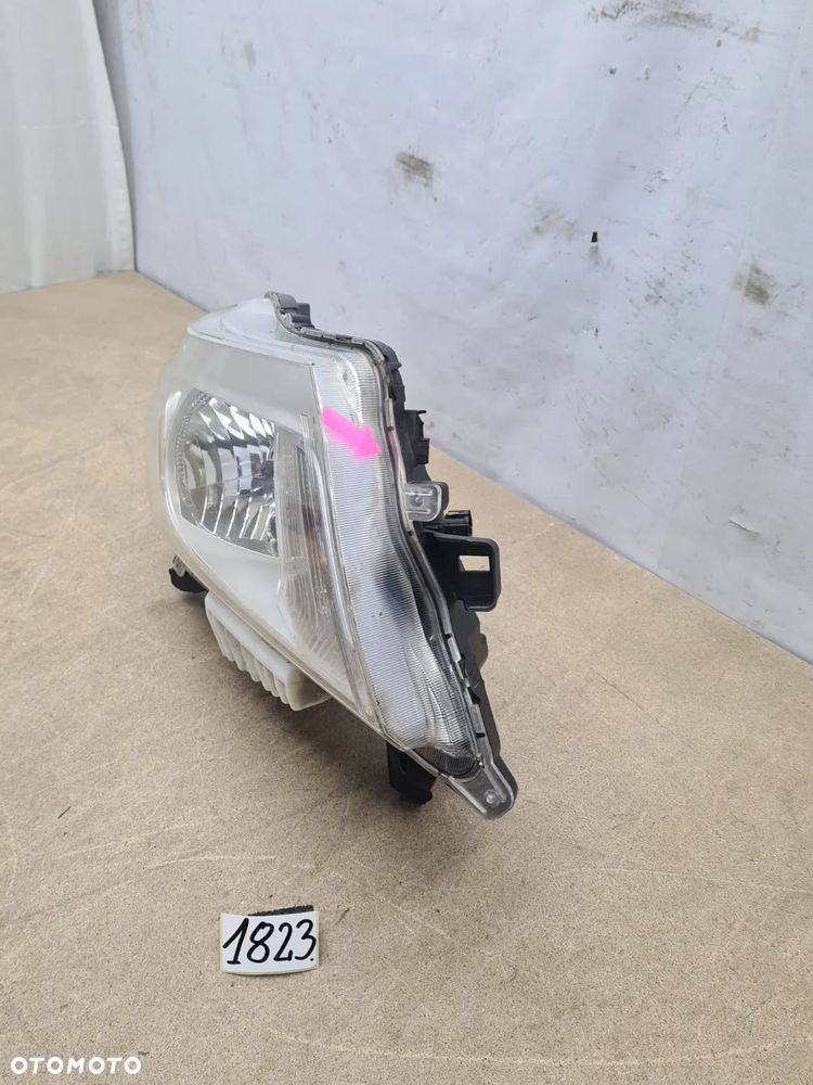 NISSAN NAVARA IV 4 D23 NP300 lampa PRAWA przednia prawy przód 260104KJ2A - 2