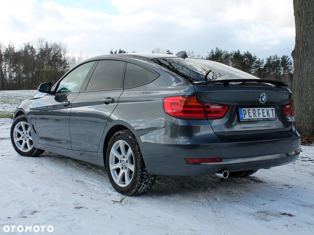 BMW 3GT 318d - 11