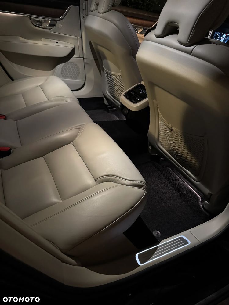 Volvo S90 - 21