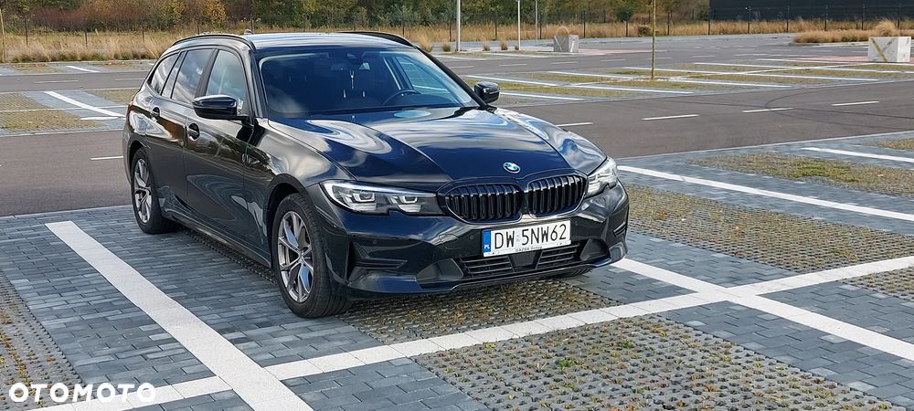 BMW Seria 3 318i Advantage - 2