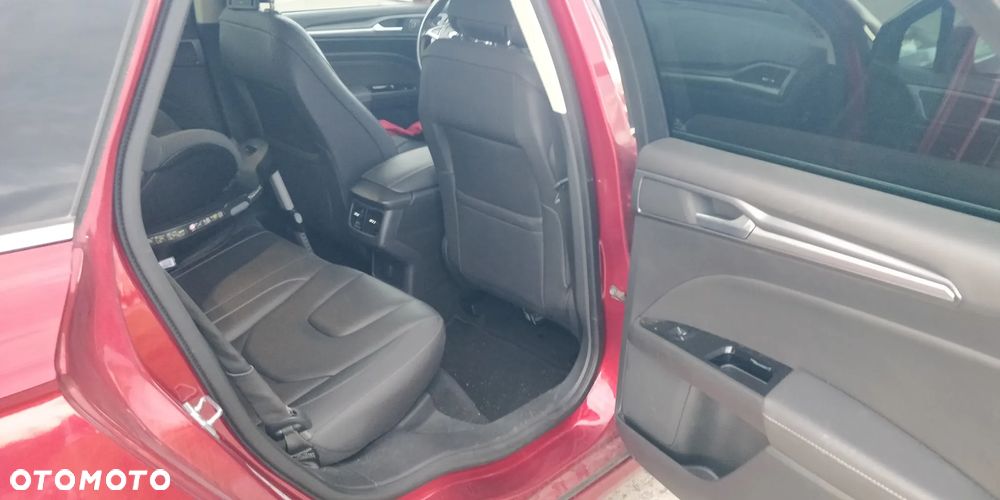 Ford Mondeo 2.0 TDCi Titanium - 14