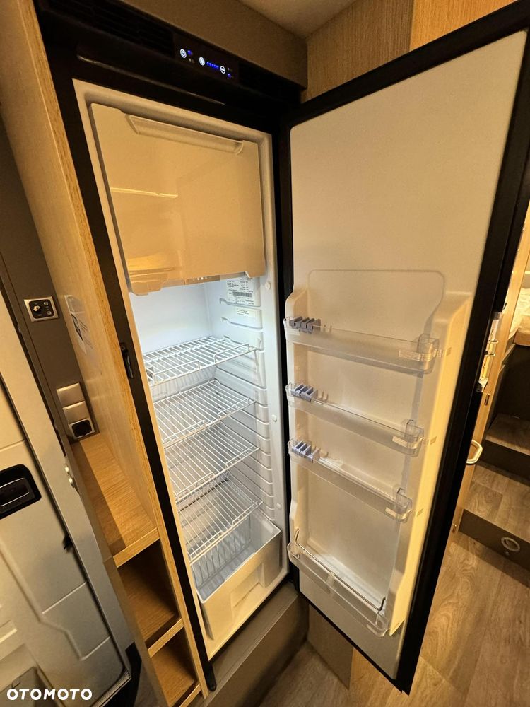 LMC Tourer Lift H664G - 4 osobowy, Używany, FV23%, Doposażony - 19