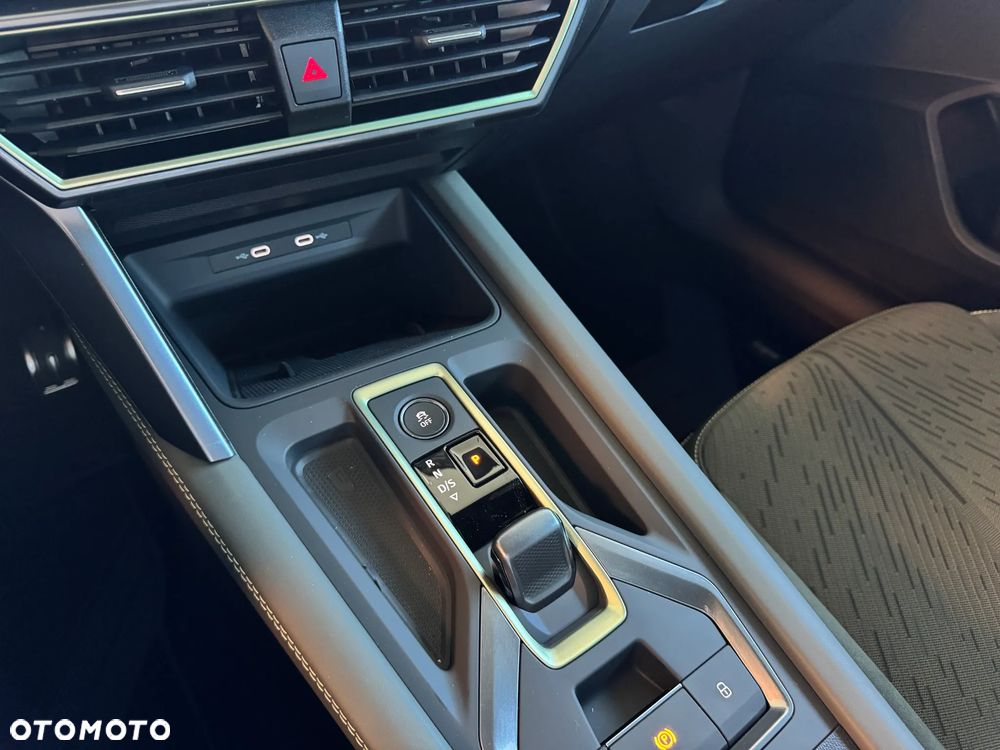 Cupra Leon 1.5 eTSI mHEV Tribe Edition DSG - 19