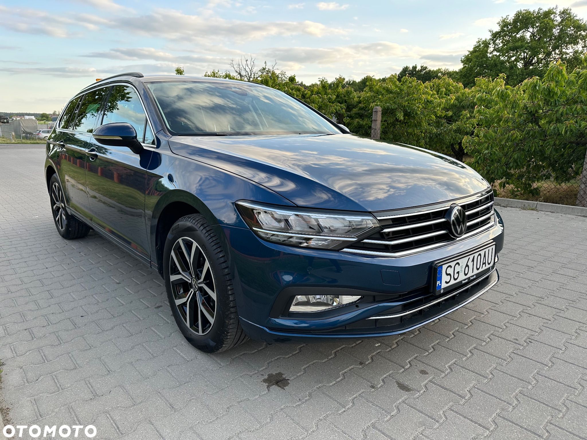 Volkswagen Passat 1.5 TSI EVO Business - 1