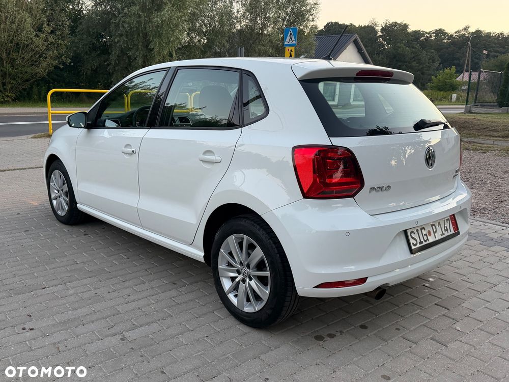 Volkswagen Polo 1.2 TSI Highline - 2