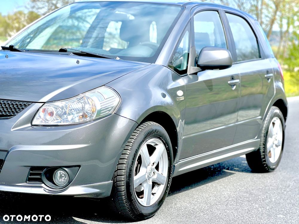 Suzuki SX4 1.6 VVT 4x2 Comfort - 11