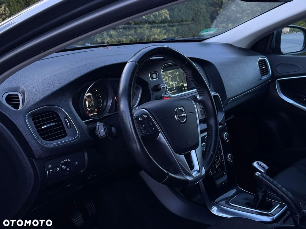 Volvo V40 D2 Drive-E Summum - 21