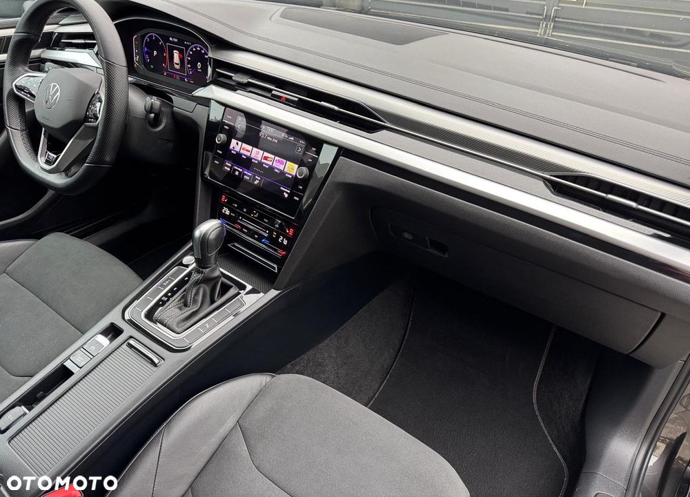 Volkswagen Arteon 2.0 TDI R-Line DSG - 17