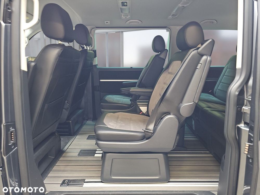 Volkswagen Multivan 2.0 TDI L1 Comfortline 4Motion DSG - 8