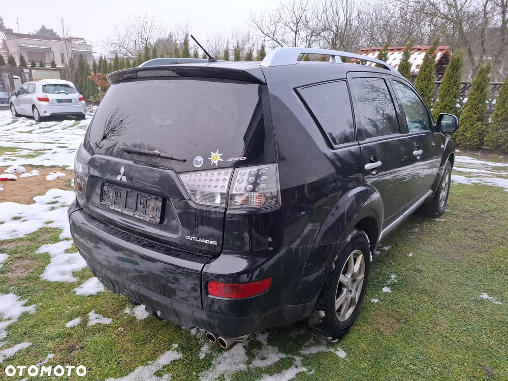 Mitsubishi Outlander 2.2 DI-D 4WD Invite - 2