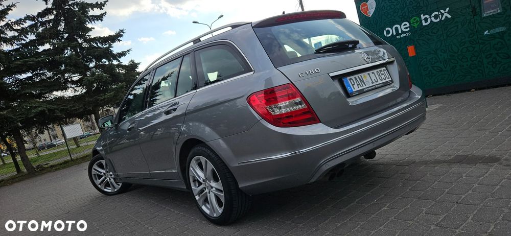 Mercedes-Benz Klasa C 180 Kompressor Automatik BlueEFFICIENCY Avantgarde - 13