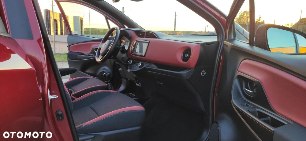 Toyota Yaris 1.5 Selection - 25