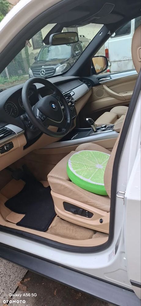 BMW X5 3.0sd xDrive - 11