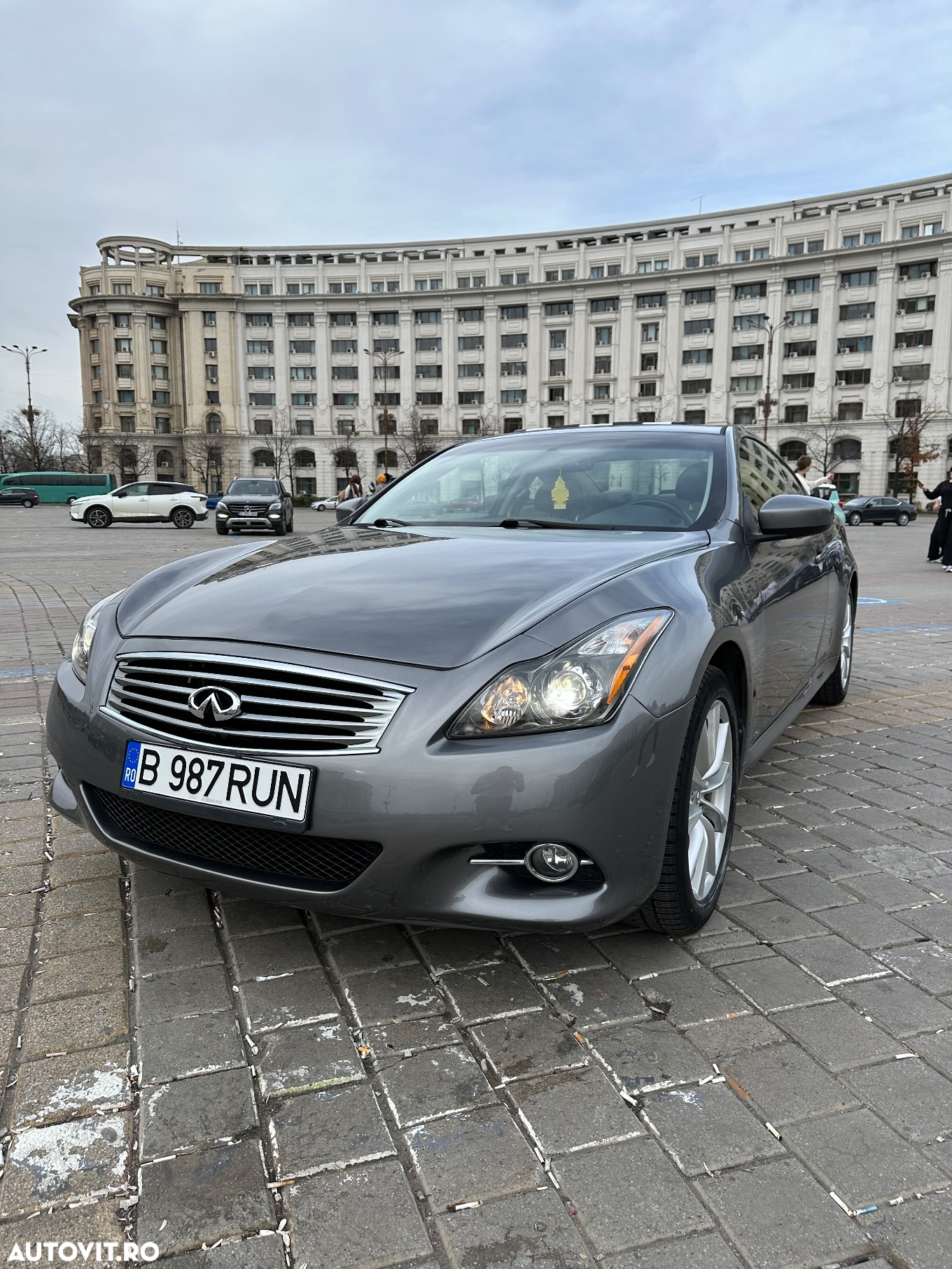 Infiniti G37 3.7L V6 Coupe Aut - 3