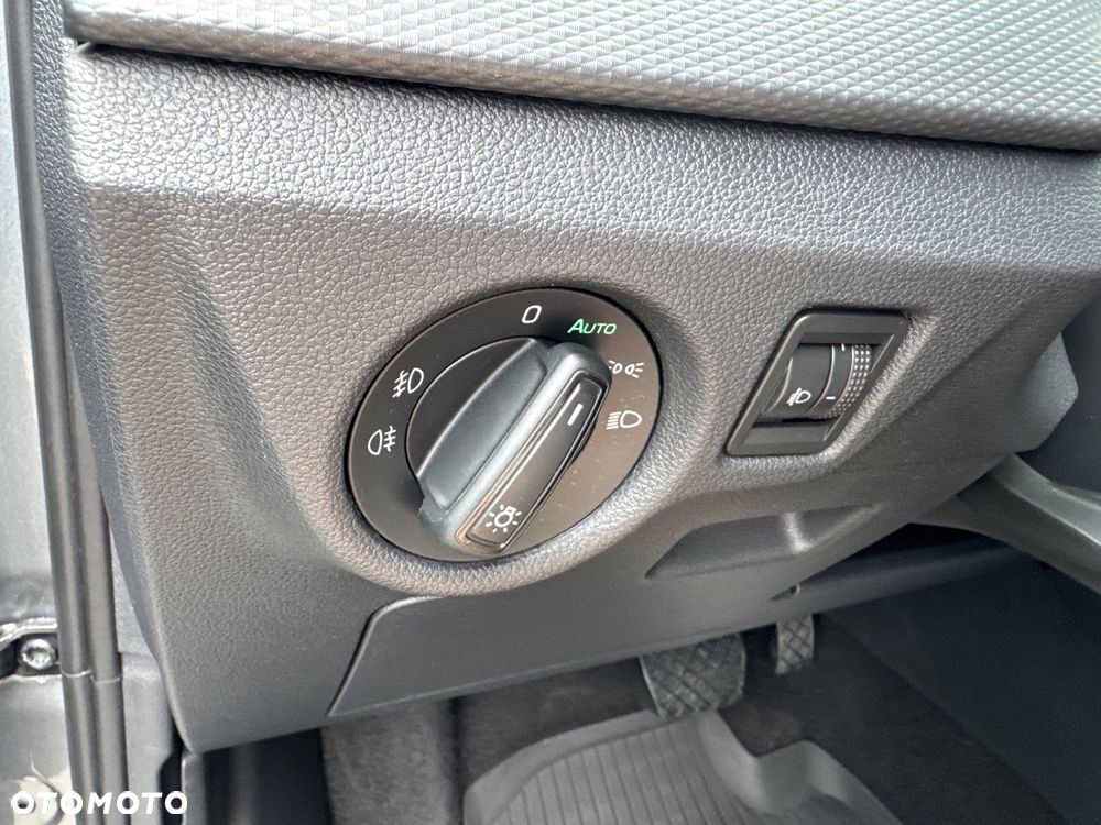 Skoda Scala 1.0 TSI Ambition DSG - 28