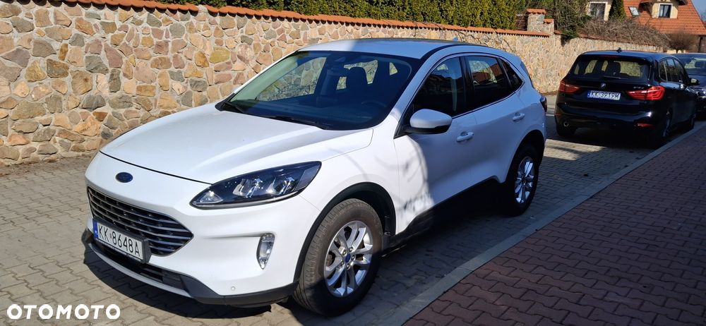Ford Kuga 2.0 EcoBlue Hybrid TITANIUM - 2