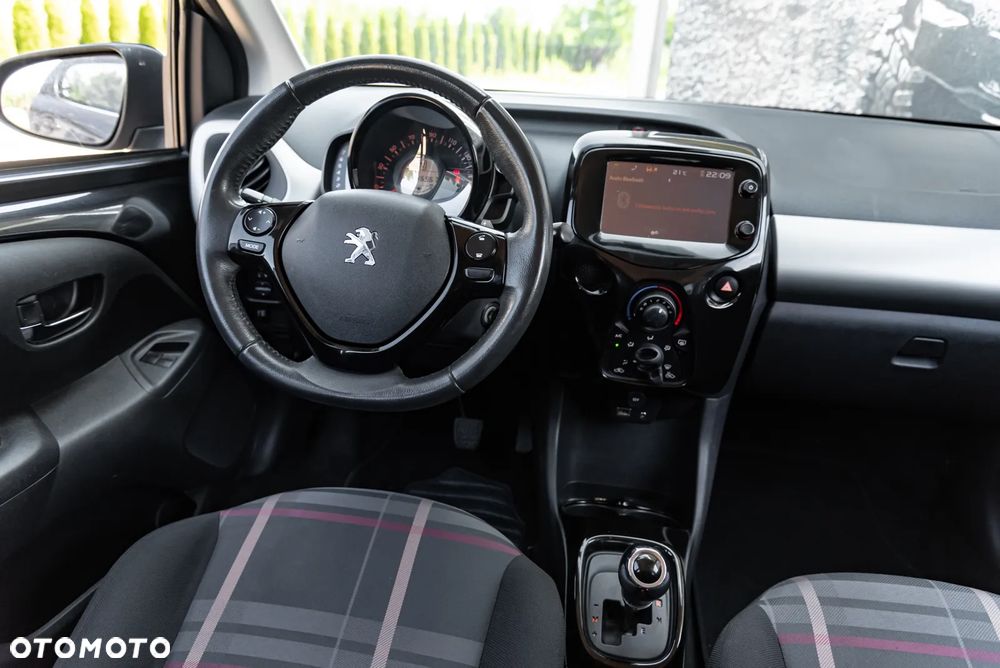Peugeot 108 VTI 72 ETG5 Allure - 25