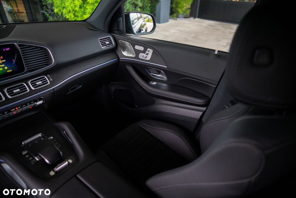 Mercedes-Benz GLE - 11