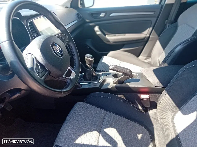 Renault Mégane Sport Tourer 1.3 TCe Limited - 6