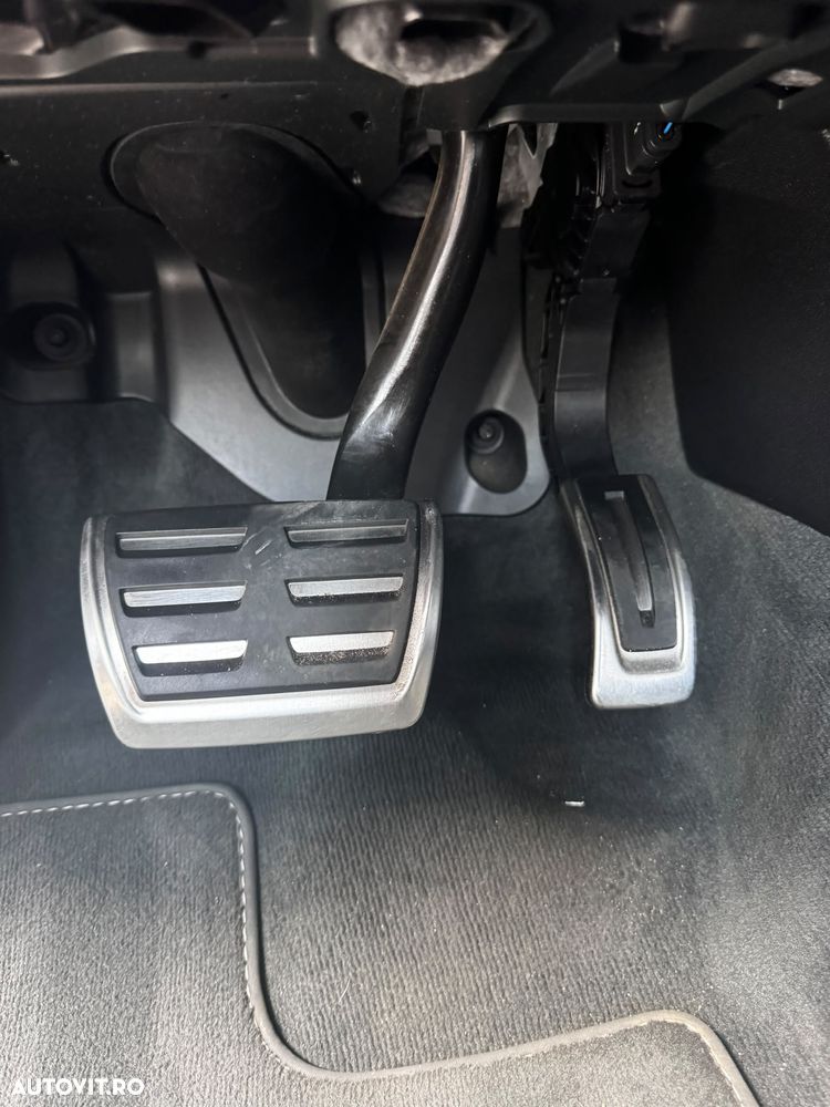 Audi Q5 40 TDI quattro S tronic MHEV S Line - 13