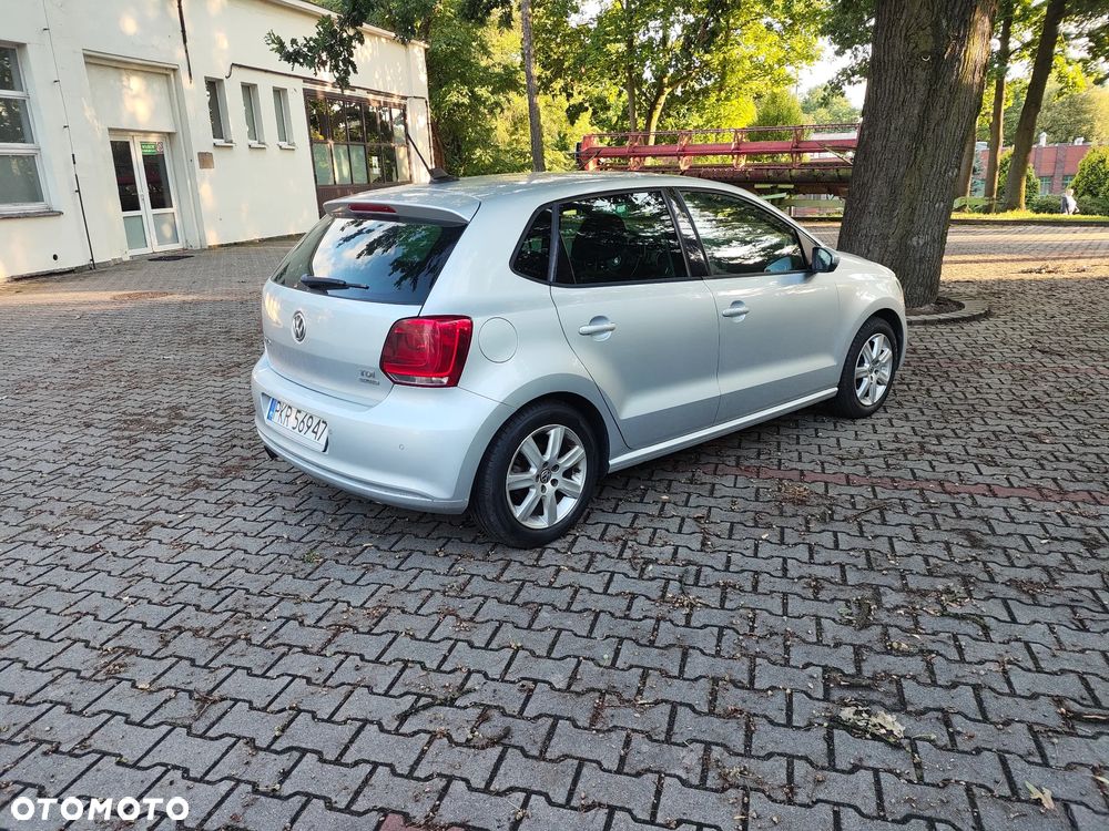 Volkswagen Polo 1.6 TDI DPF BlueMot Comfortline - 4