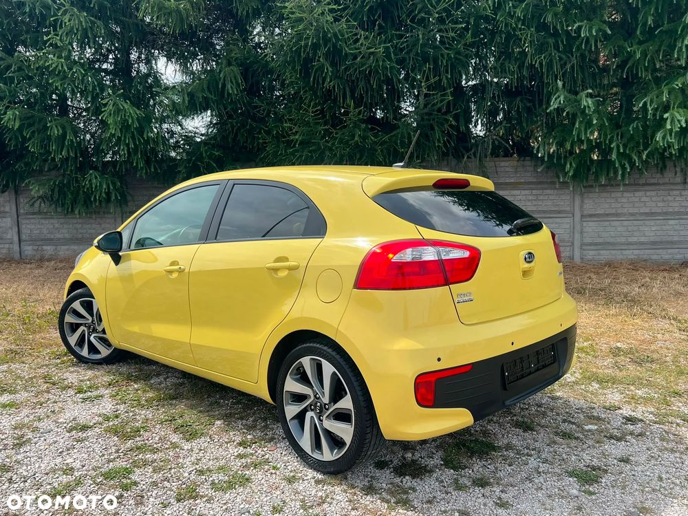 Kia Rio 1.2 Dream Team Edition - 6