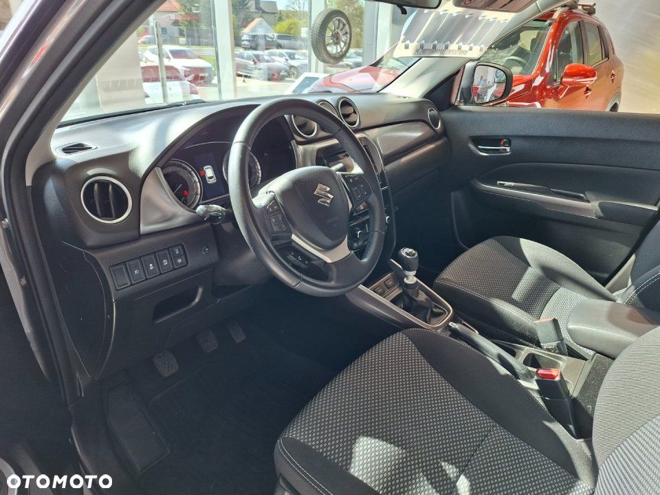 Suzuki Vitara - 5