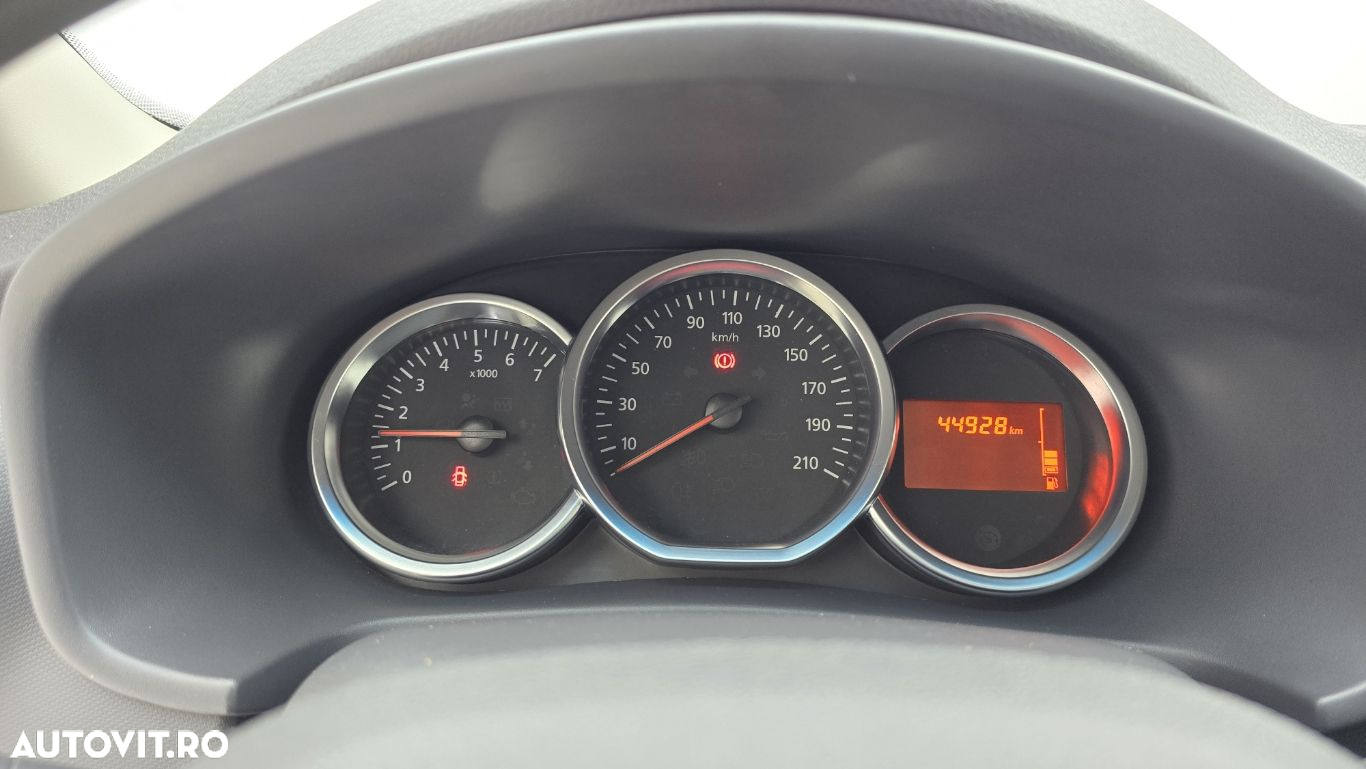 Dacia Logan 0.9 TCe Laureate - 16