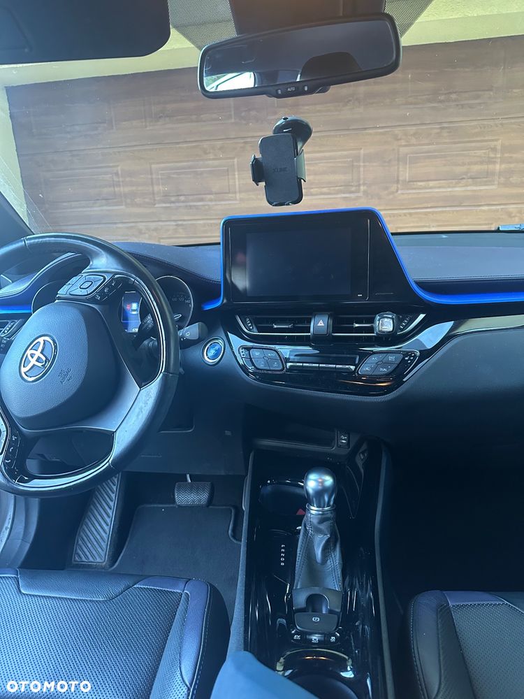 Toyota C-HR 1.8 Hybrid Dynamic - 4