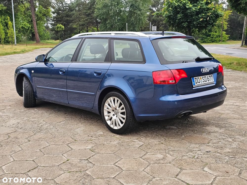 Audi A4 Avant - 27