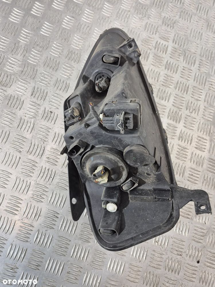 Volkswagen Fox Lampa Lewy Prawy Przód - 5